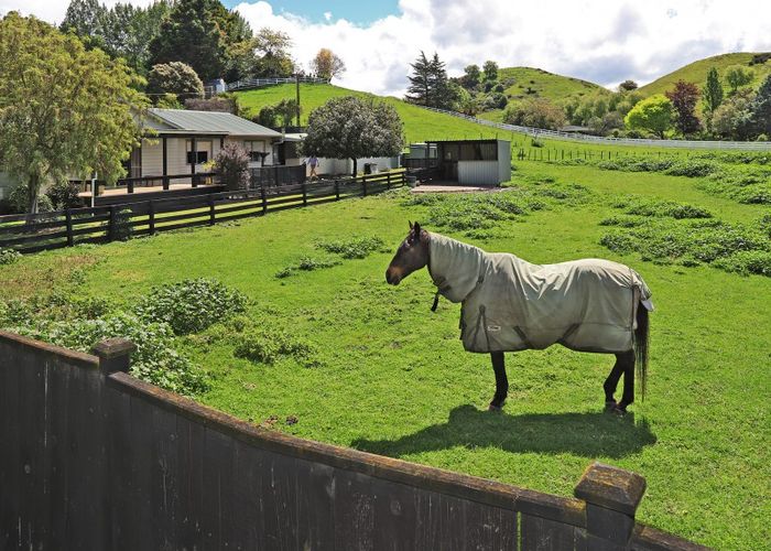  at 14 Dartmoor Road, Puketapu
