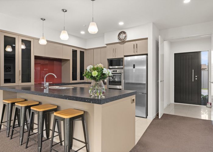  at 7 Milford Place, Poraiti, Napier