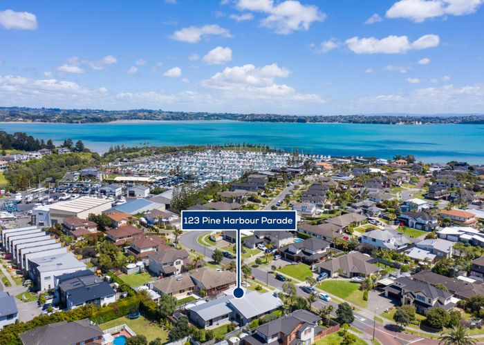  at 123 Pine Harbour Parade, Beachlands, Auckland