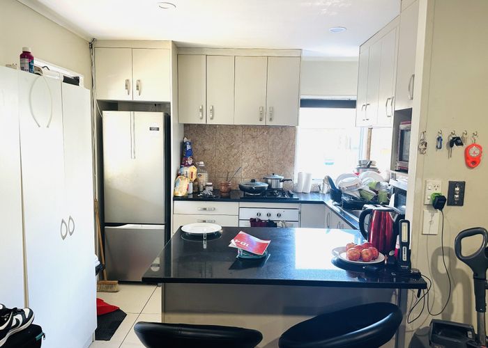  at 1/221 Buckland Road, Mangere, Manukau City, Auckland