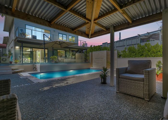  at 12 Dowling Grove, Silverstream, Upper Hutt