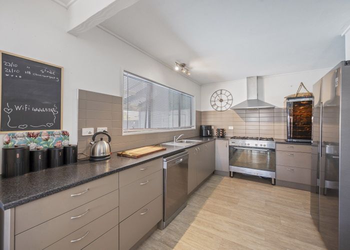  at 33 Duckworth Crescent, Greenmeadows, Napier