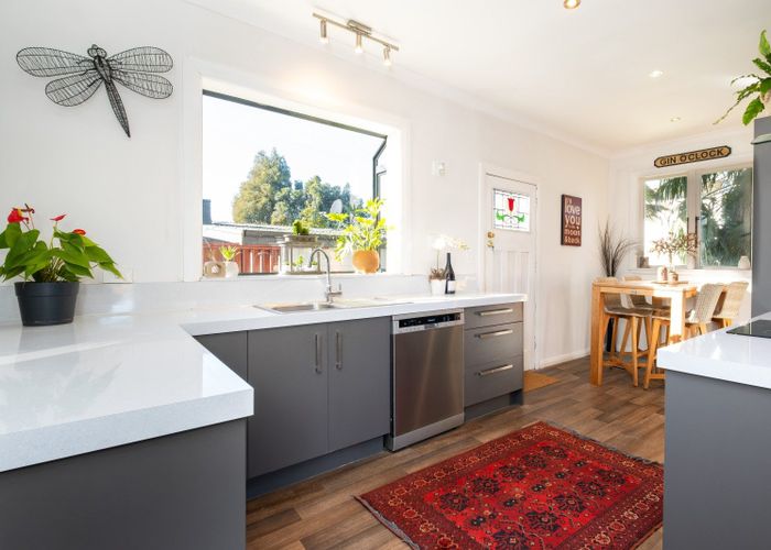  at 5 Moeller Street, Taradale, Napier