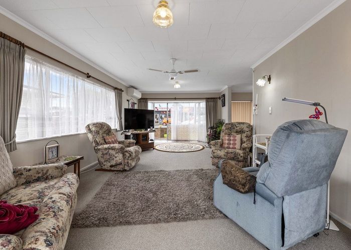  at 1/36 Tukapa Street, Westown, New Plymouth, Taranaki