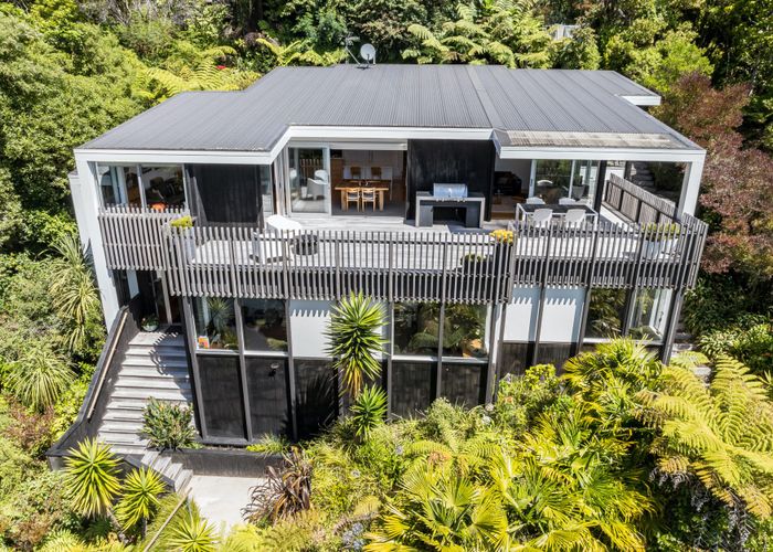  at 4 Francis Bell Grove, Lowry Bay, Lower Hutt, Wellington