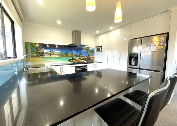  at 26 Honeyfield Drive, Whalers Gate, New Plymouth