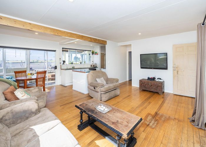  at 37 Heather Green Avenue, Meremere, Waikato, Waikato