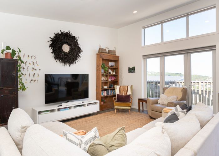  at 16 Downes Street, Titahi Bay, Porirua