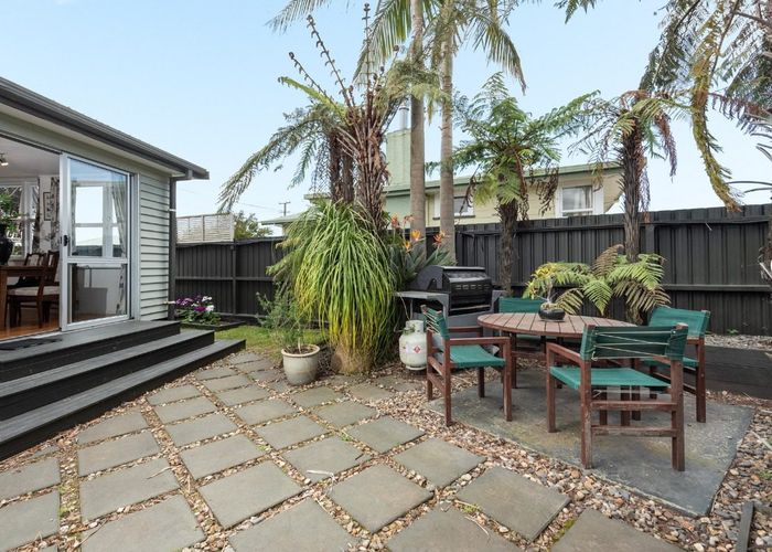 at 5a Manson Street, Greerton, Tauranga, Bay Of Plenty