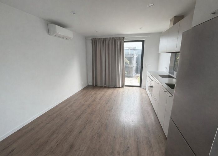  at 4/43 New Brighton Road, Shirley, Christchurch City, Canterbury