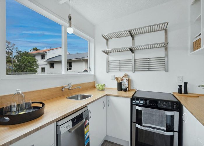  at 3/76 Waipapa Road, Hataitai, Wellington, Wellington