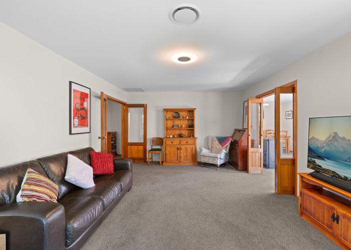  at 45C Glenharrow Avenue, Avonhead, Christchurch