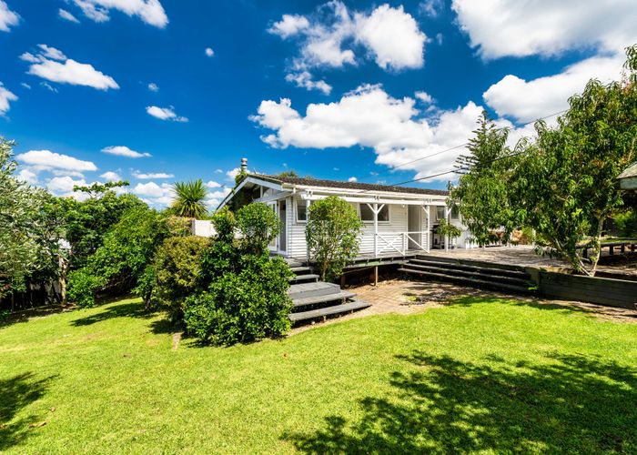  at 19 Chorley Ave,, Massey, Waitakere City, Auckland