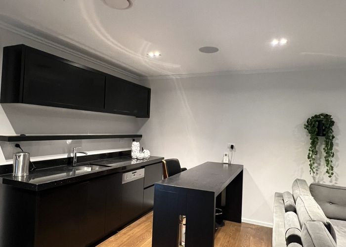  at 41 Lingarth Street, Remuera, Auckland