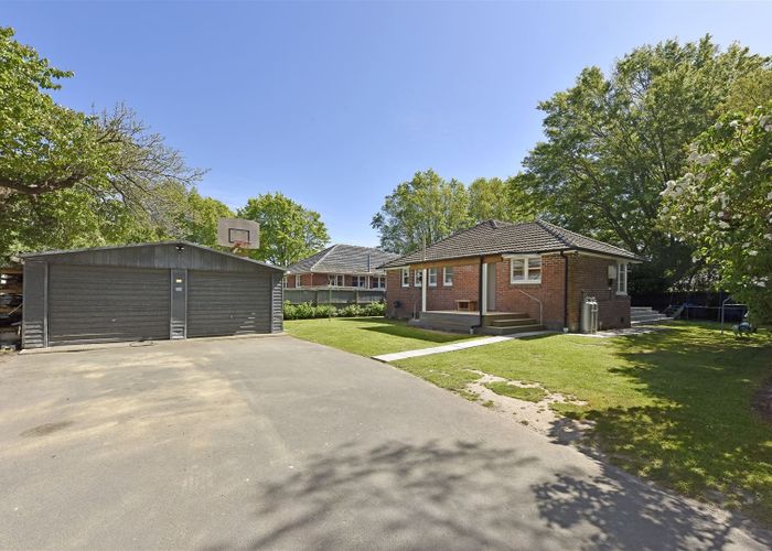  at 188 Aorangi Road, Bryndwr, Christchurch