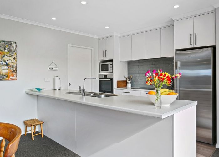  at 13 Mahy Way, Leamington, Cambridge