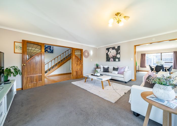  at 42 Waddington Drive, Naenae, Lower Hutt