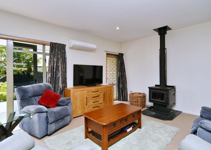  at 34 Oregon Place, Burwood, Christchurch City, Canterbury