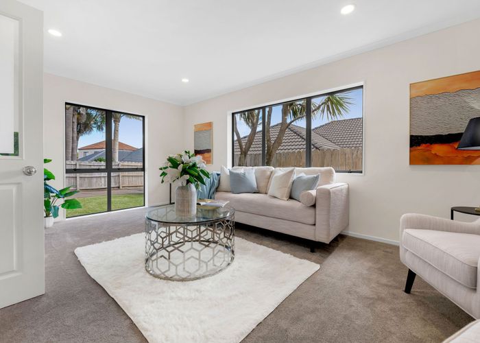  at 11 Nad Place, Dannemora, Manukau City, Auckland