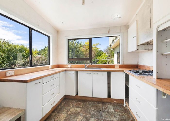  at 1184 East Coast Road, Kaiaua, Franklin, Auckland