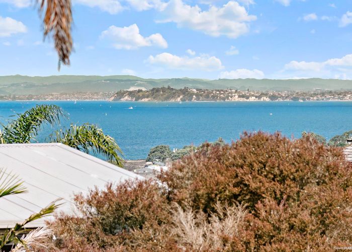  at 27B Heathcote Road, Castor Bay, Auckland