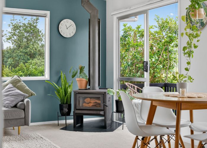  at 2/155 Verbena Road, Birkdale, North Shore City, Auckland