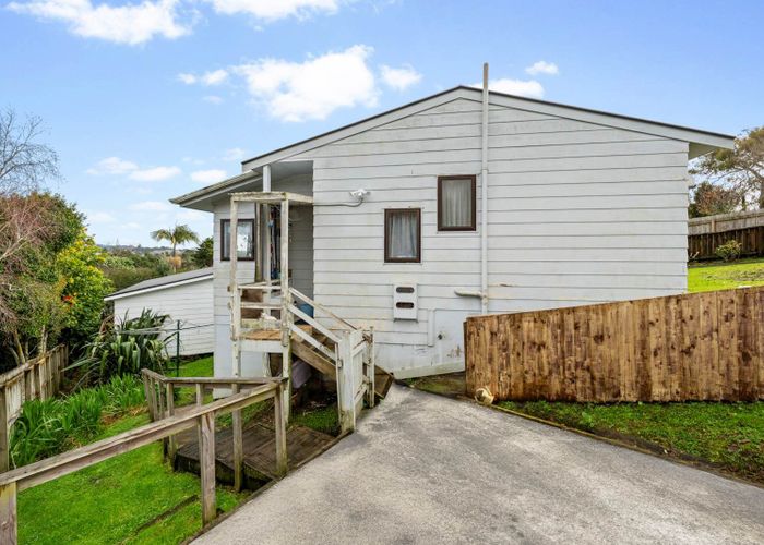  at 55 Sunvue Road, Glen Eden, Waitakere City, Auckland