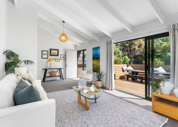  at 14 Finnsarby Place, Sumner, Christchurch
