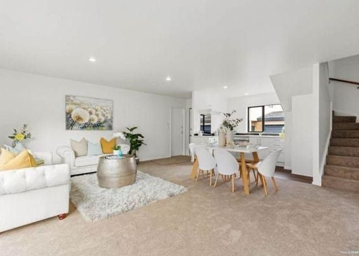  at 5/1 Melview Place, New Lynn, Waitakere City, Auckland