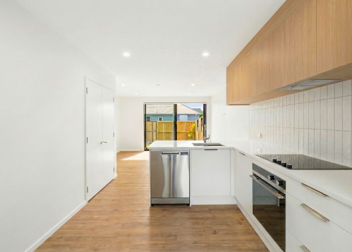  at 12/18 Feilding Street, Addington, Christchurch City, Canterbury