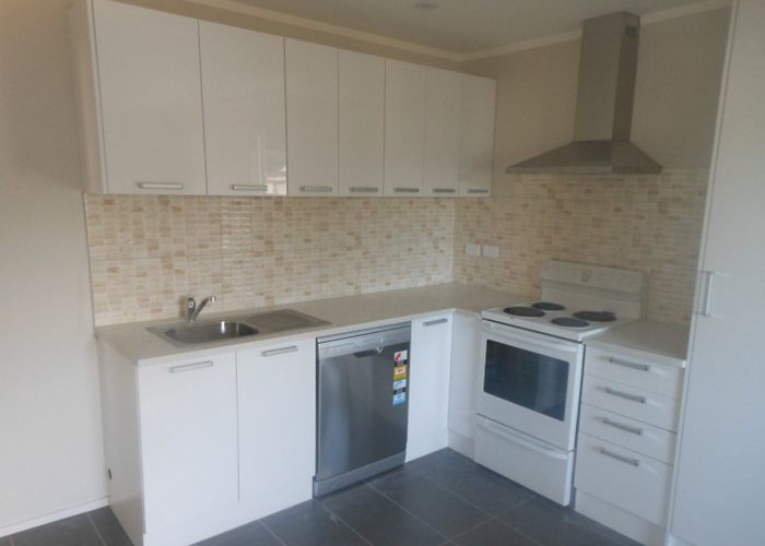 at 1/85 White Swan Road, Mount Roskill, Auckland City, Auckland