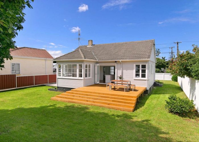  at 57 Fowlds Avenue, Sandringham, Auckland
