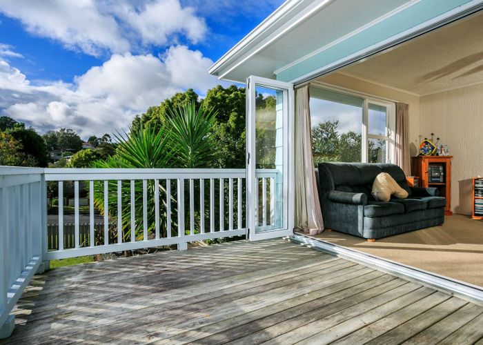  at 20 Sequoia Place, Sunnynook, Auckland