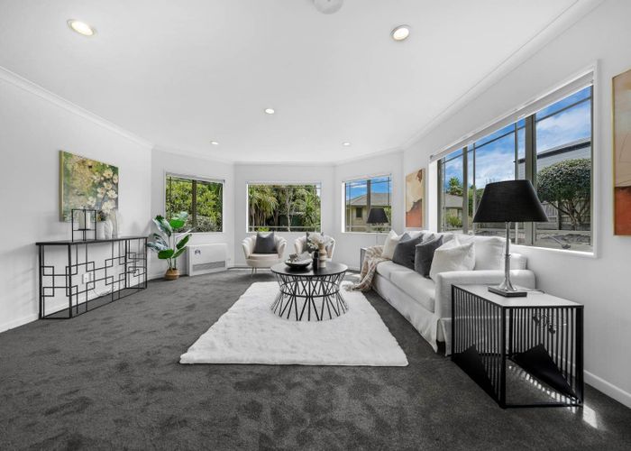  at 48 Bluebird Crescent, Unsworth Heights, North Shore City, Auckland