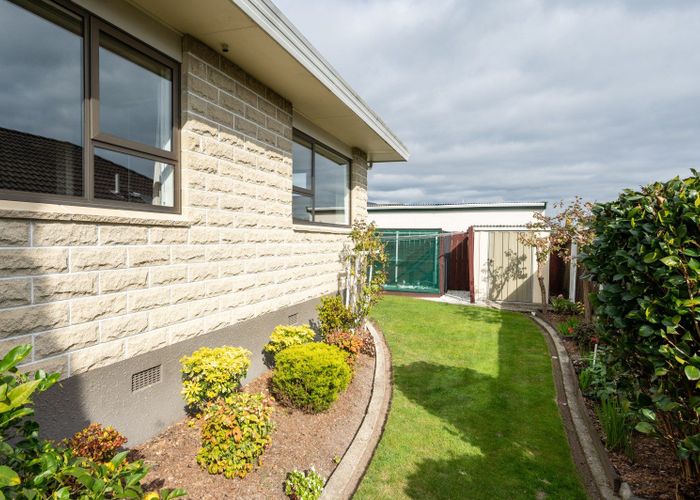  at 2/18 Ranui Road, Stoke, Nelson, Nelson / Tasman