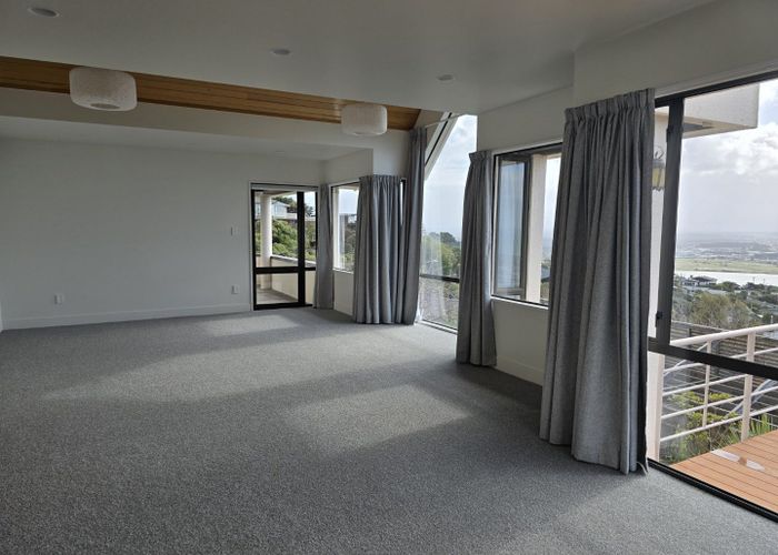  at 2/17 Belleview Terrace, Mount Pleasant, Christchurch City, Canterbury