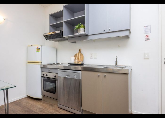  at 607/105 Queen Street, Auckland Central, Auckland