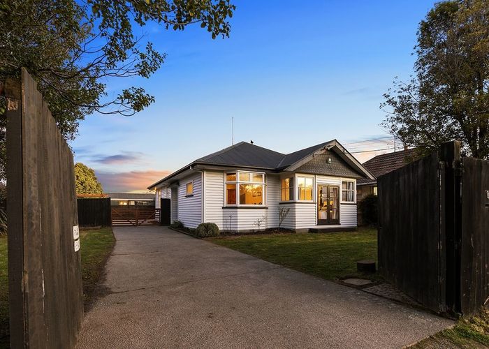  at 16A Lincoln Road, Hillmorton, Christchurch