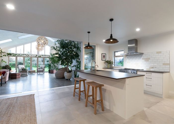  at 13 Cowley Drive, Leamington, Cambridge