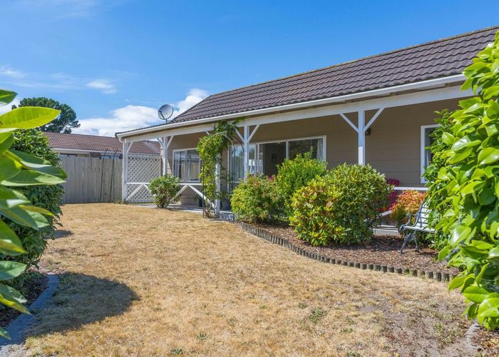  at 2/43 Arthur Crescent, Hilltop, Taupō
