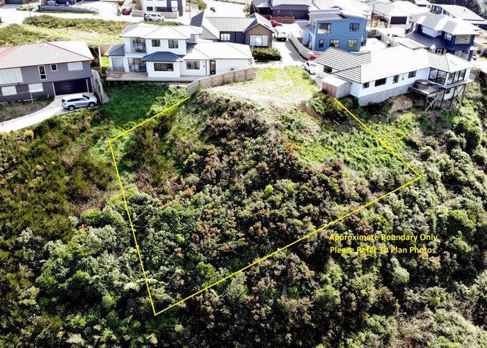 at 35 Boeing Way, Newlands, Wellington, Wellington