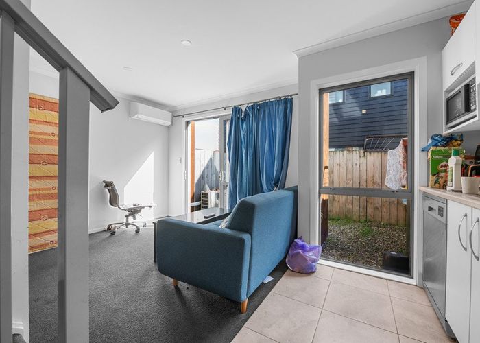  at 2/113 Knighton Road, Hillcrest, Hamilton, Waikato