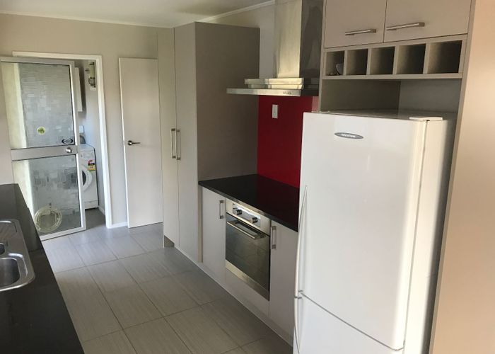  at 3 Celeste Place, Totara Vale, North Shore City, Auckland
