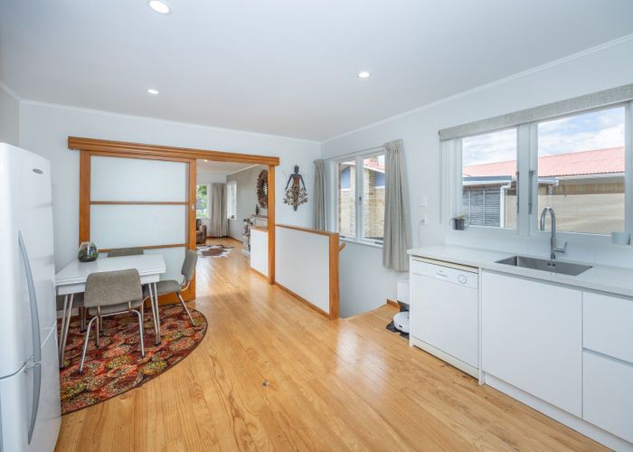  at 25 Morris Road, Hillcrest, Hamilton