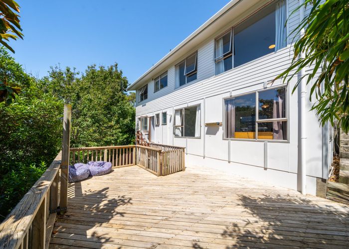  at 15a Kereru Bend, Tawa, Wellington, Wellington