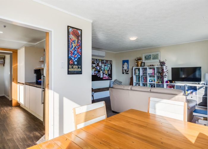  at 2B Whanake Street, Titahi Bay, Porirua