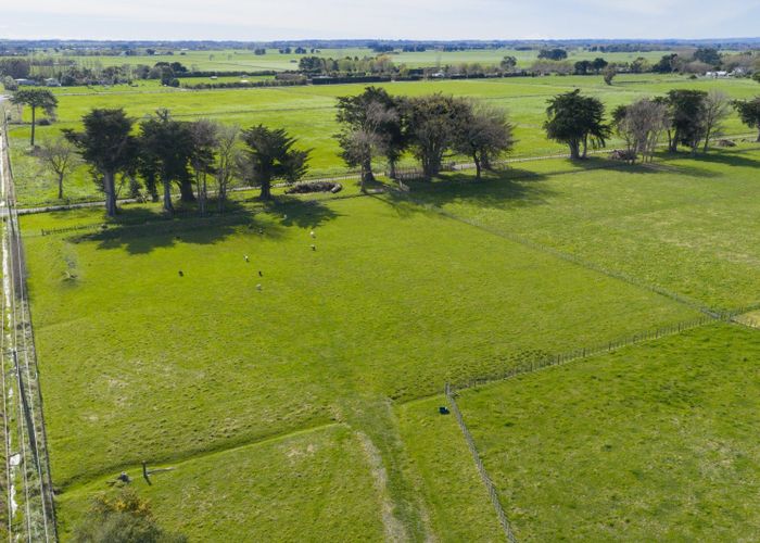  at 640 Milson Line, Newbury, Feilding