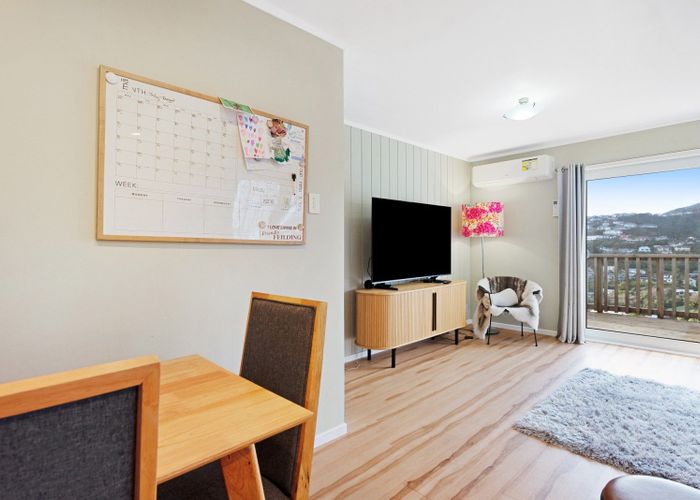 at 1/107 Allington Road, Karori, Wellington