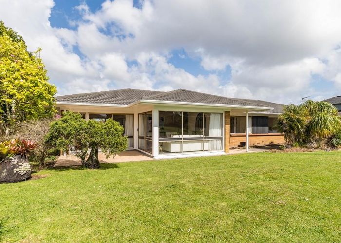  at 3 Serrita Avenue, Sunnyhills, Manukau City, Auckland