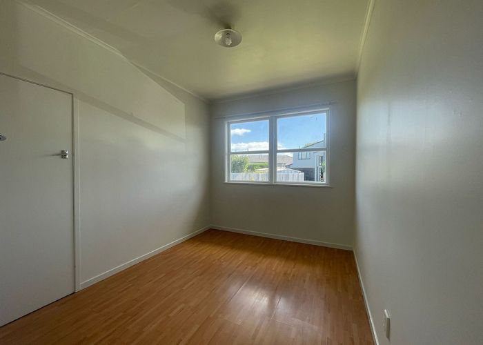  at 11 Faber Avenue, Mount Wellington, Auckland